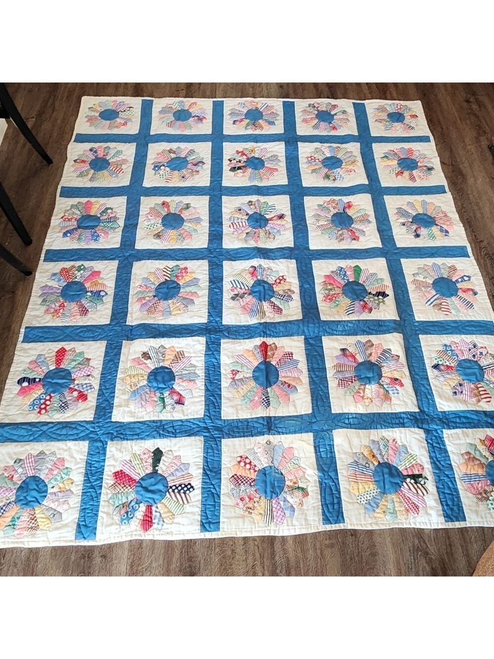 Vintage Dresden Quilt #2864